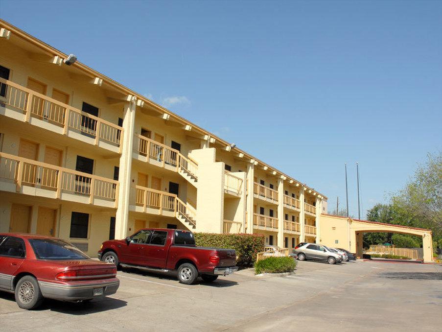 Motel 6 Houston Medical Center - Reliant Park Экстерьер фото
