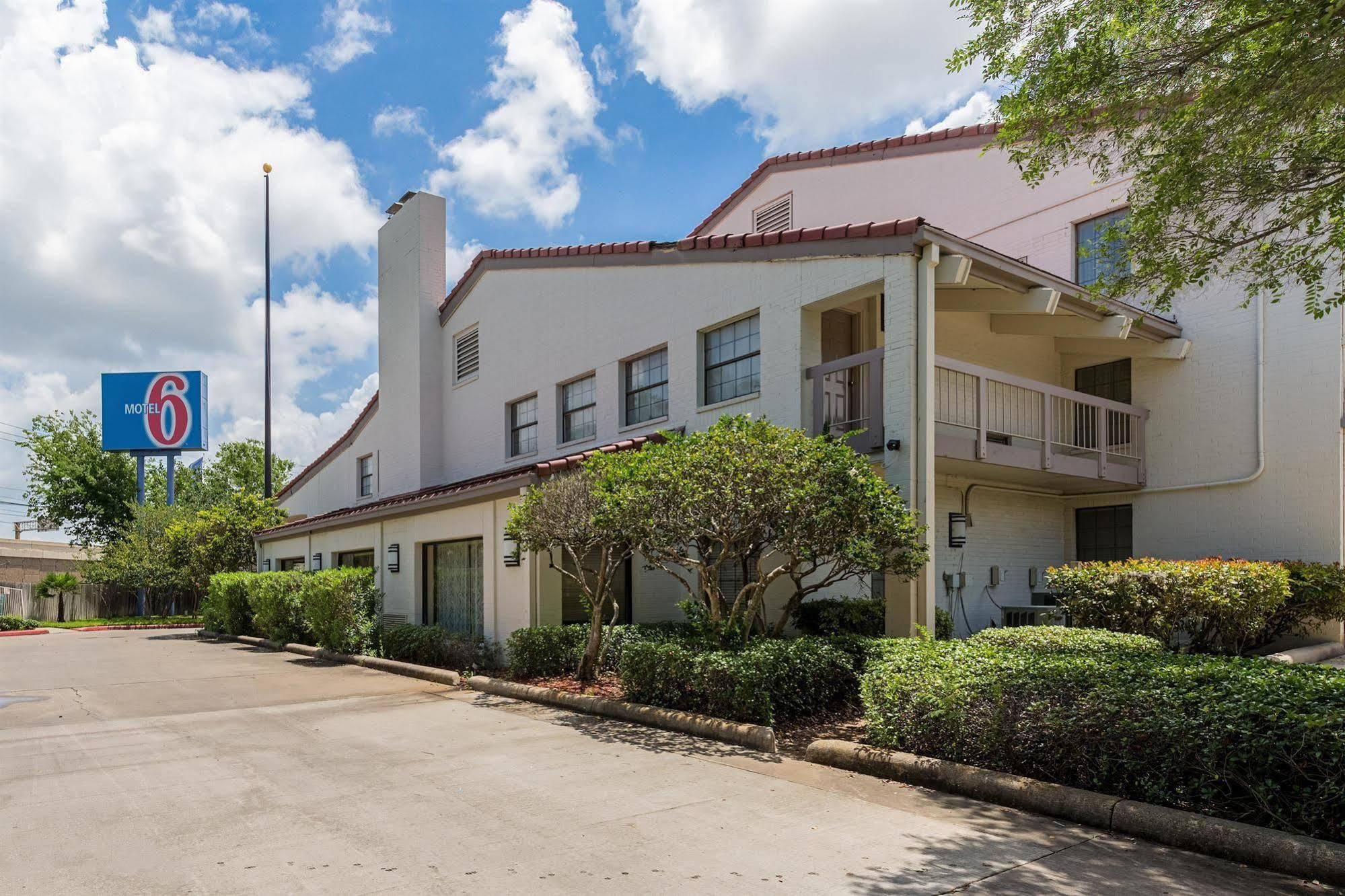 Motel 6 Houston Medical Center - Reliant Park Экстерьер фото