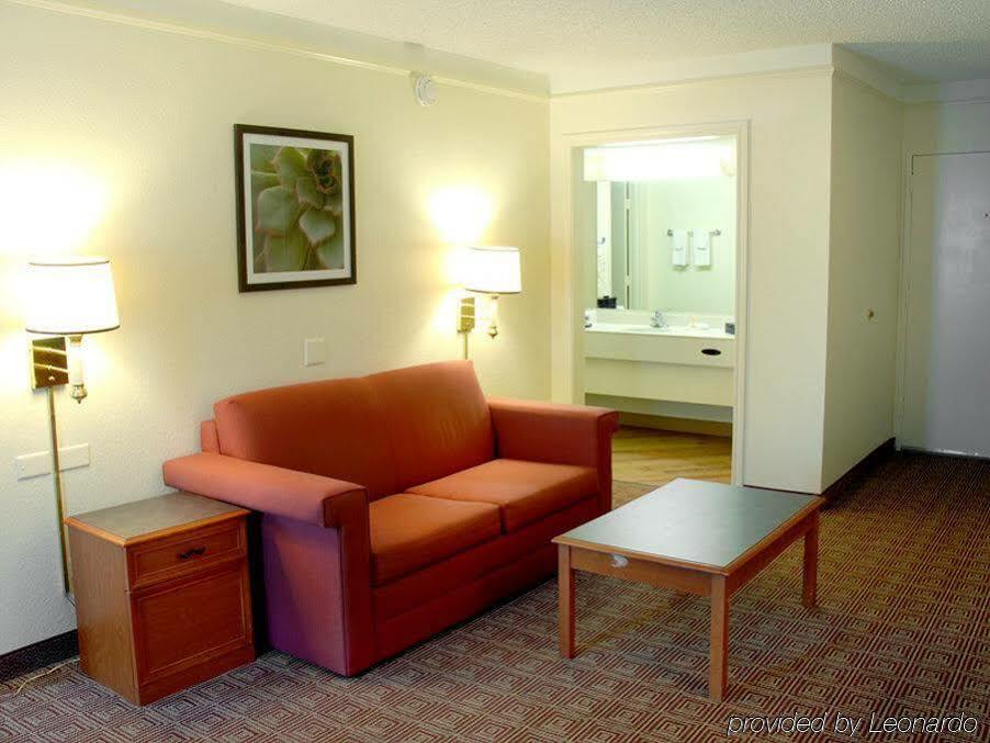 Motel 6 Houston Medical Center - Reliant Park Экстерьер фото